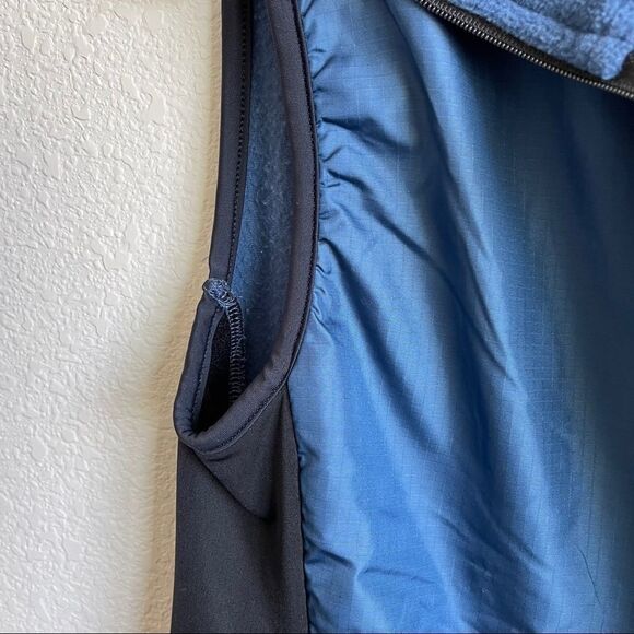 Nordica Sleeveless Fleece and Nylon Vest-Small - Picture 3 of 9